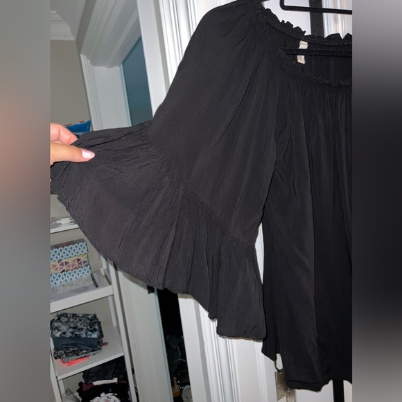 Elan Black Blouse - Picture 3 of 3